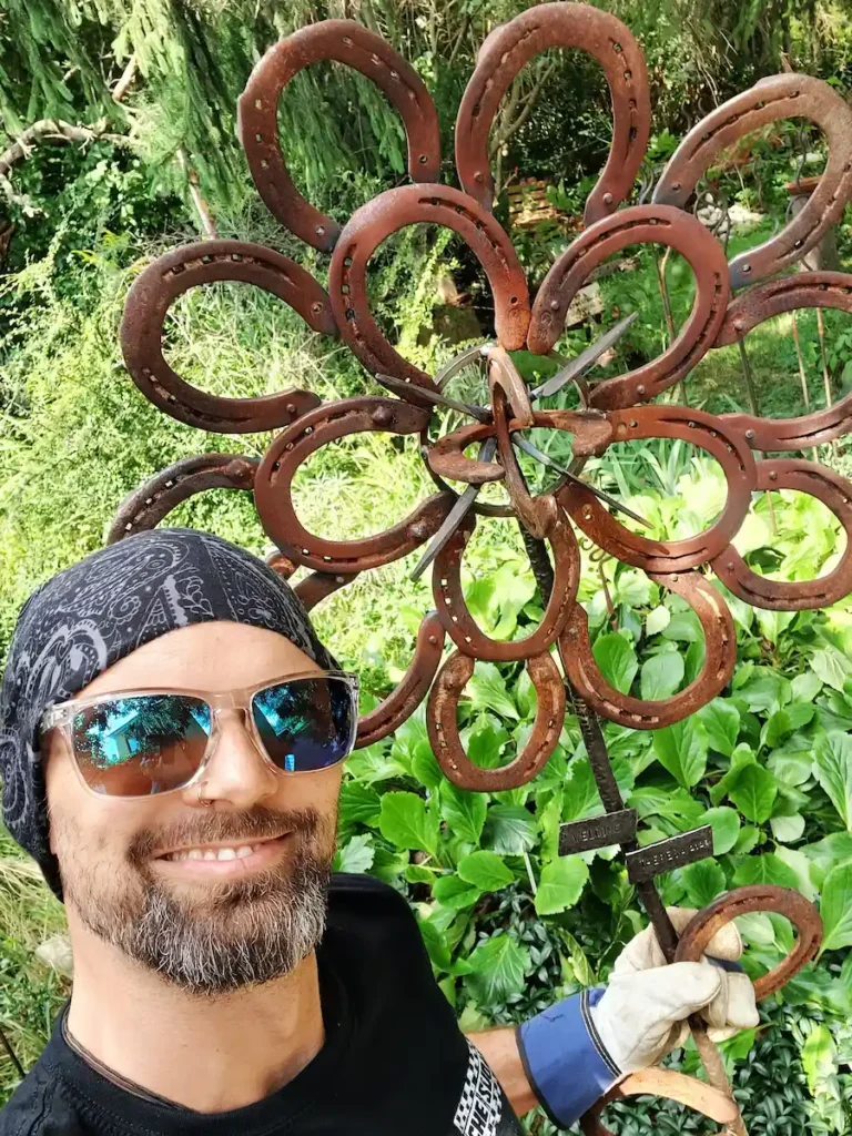 Hufeisenblume personalisiert mit Hersteller Martin Marinkovits