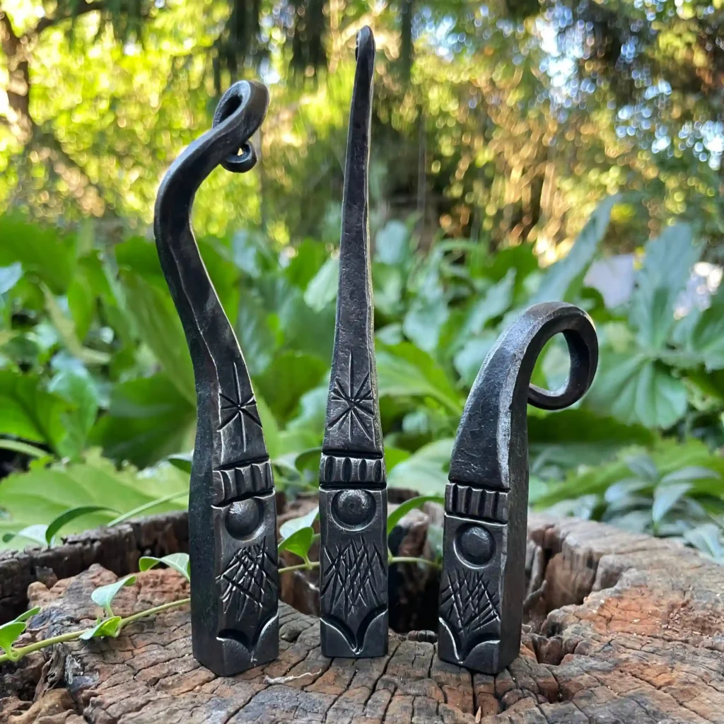 Handgeschmiedete Wichtelfiguren aus Eisen im Gonks-Stil - Stahlcraft Marinkovits